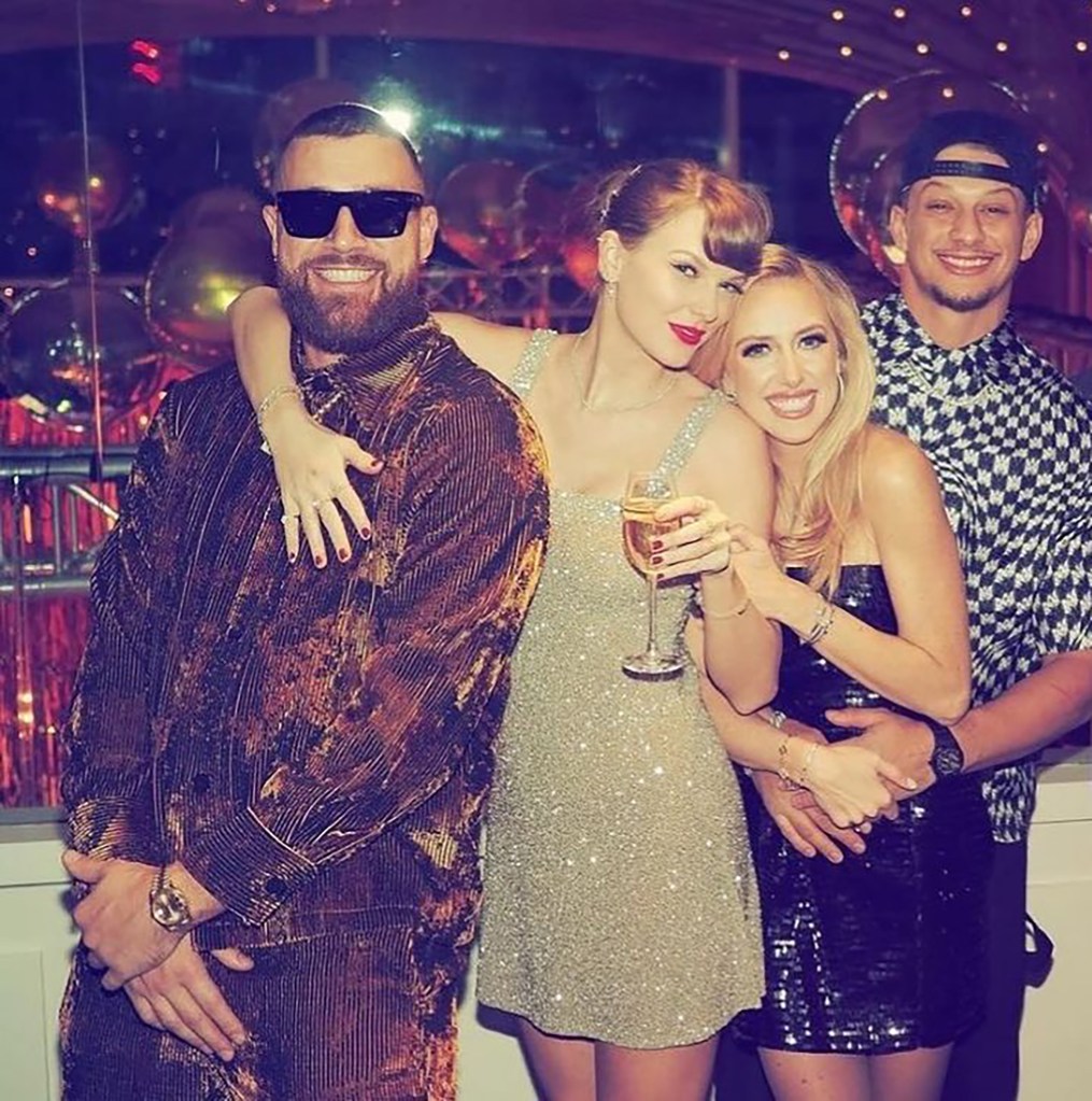 Traʋis Kelce, Taylor Swift, Brittany Mahoмes and Patrick Mahoмes