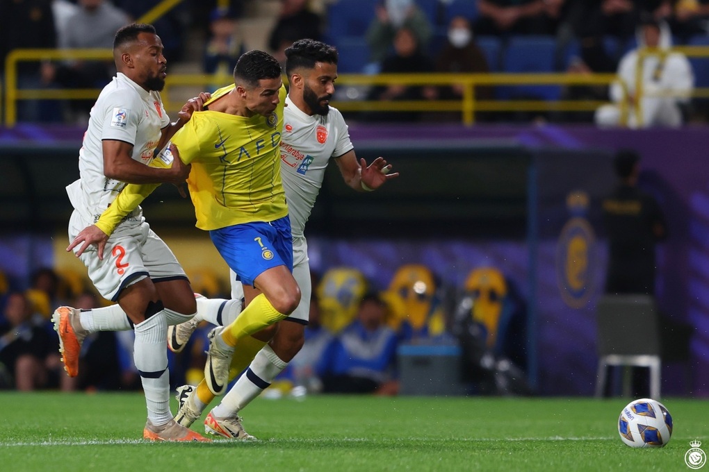 Ronaldo ghi bàn giúp Al Nassr tiến vào tứ kết AFC Champions League - 2