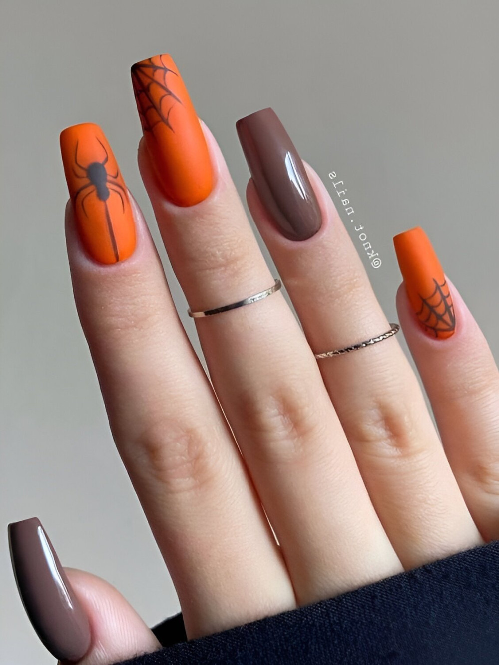 30 Stunning Burnt Orange Nails For A Gorgeous Season - 241