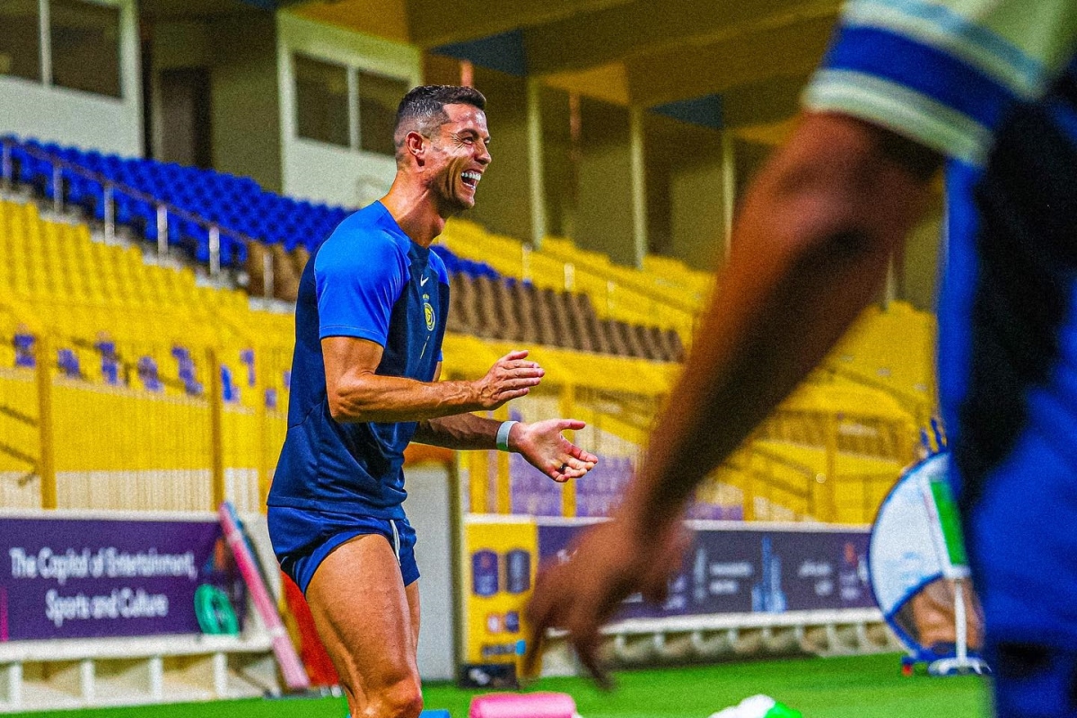 cristiano ronaldo looks like he's about to appear in the afc champions league image 2