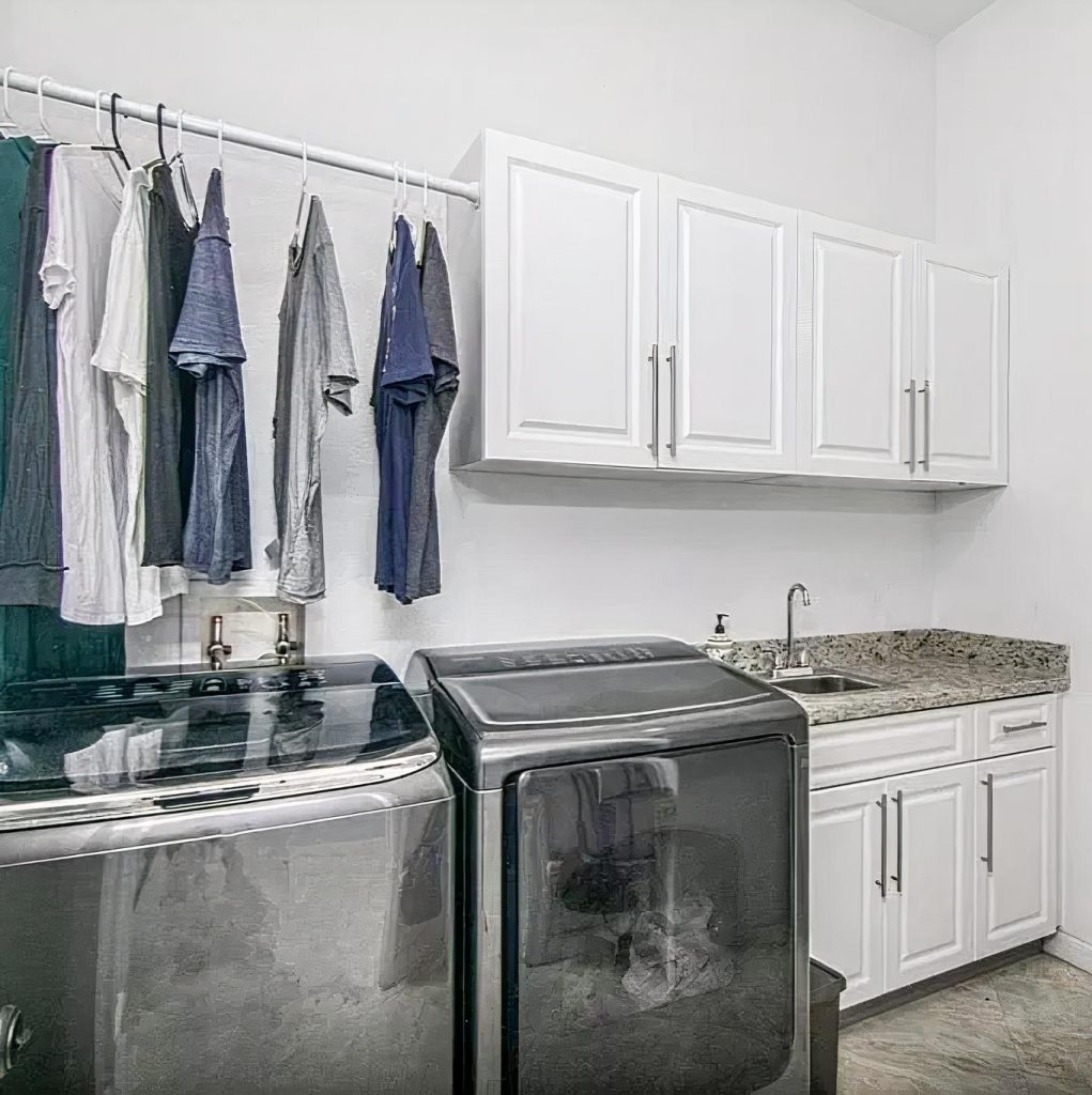 Laundry Room in Ray-Ray McCloud's Lutz Home