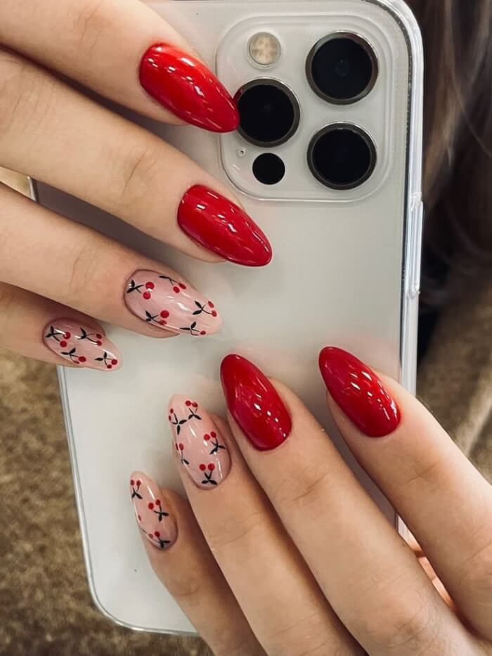 33 Red Prom Nails To Make You The Center Of Attention - 221