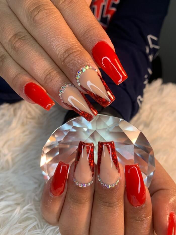 33 Red Prom Nails To Make You The Center Of Attention - 237
