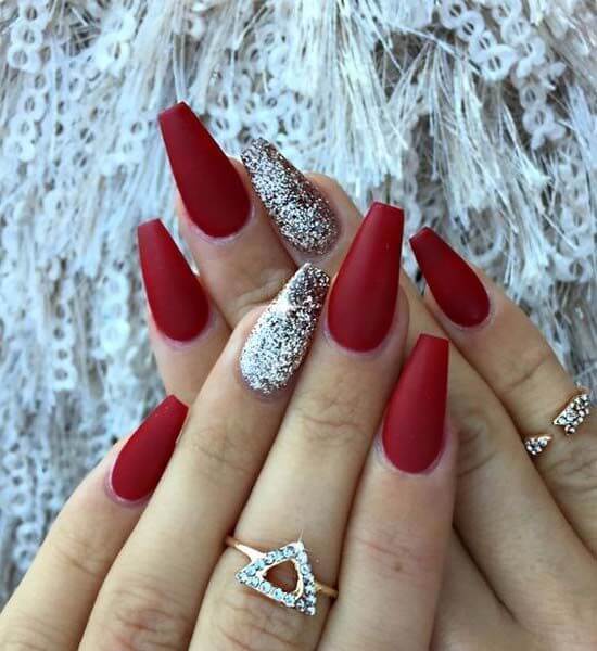 33 Red Prom Nails To Make You The Center Of Attention - 247