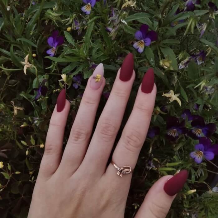 33 Red Prom Nails To Make You The Center Of Attention - 209
