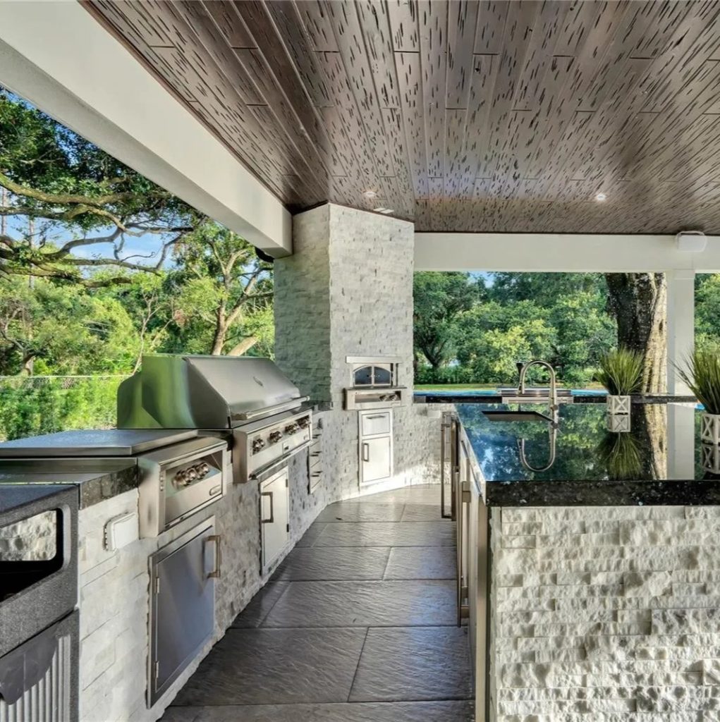 Outdoor Kitchen in Matthew Judon's Florida Home