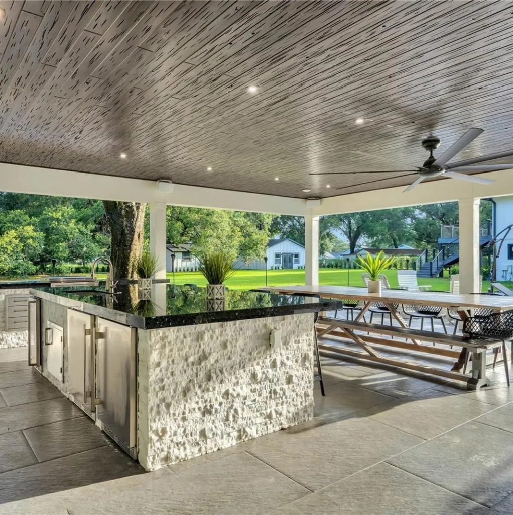 Outdoor Kitchen in Matthew Judon's Florida Home