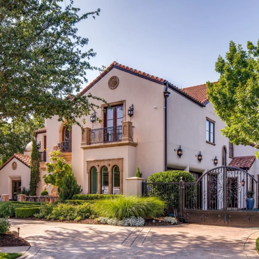 Entrance of DeMarcus Ware's Texas Home